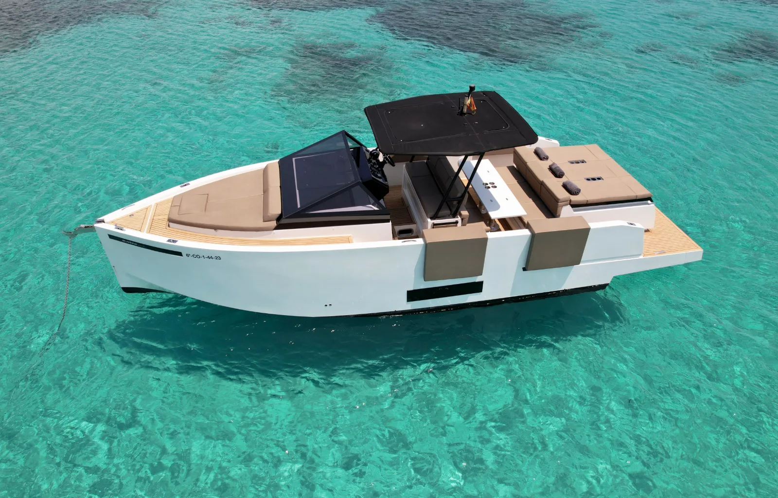 De Antonio D34 · Delito — private charter Ibiza