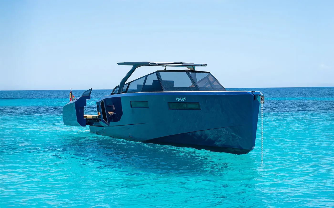 Evo 43 · Neve — private charter Ibiza