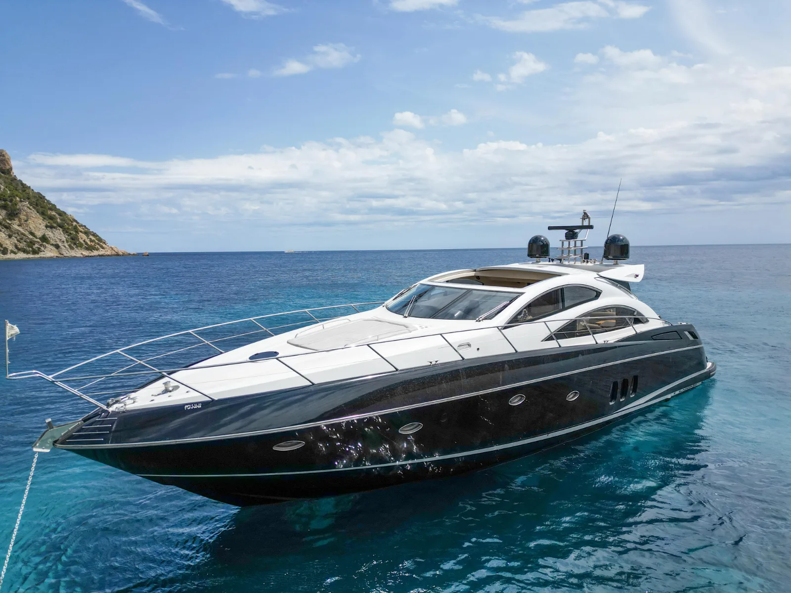 Sunseeker Predator 62 · Shadow — private charter Ibiza