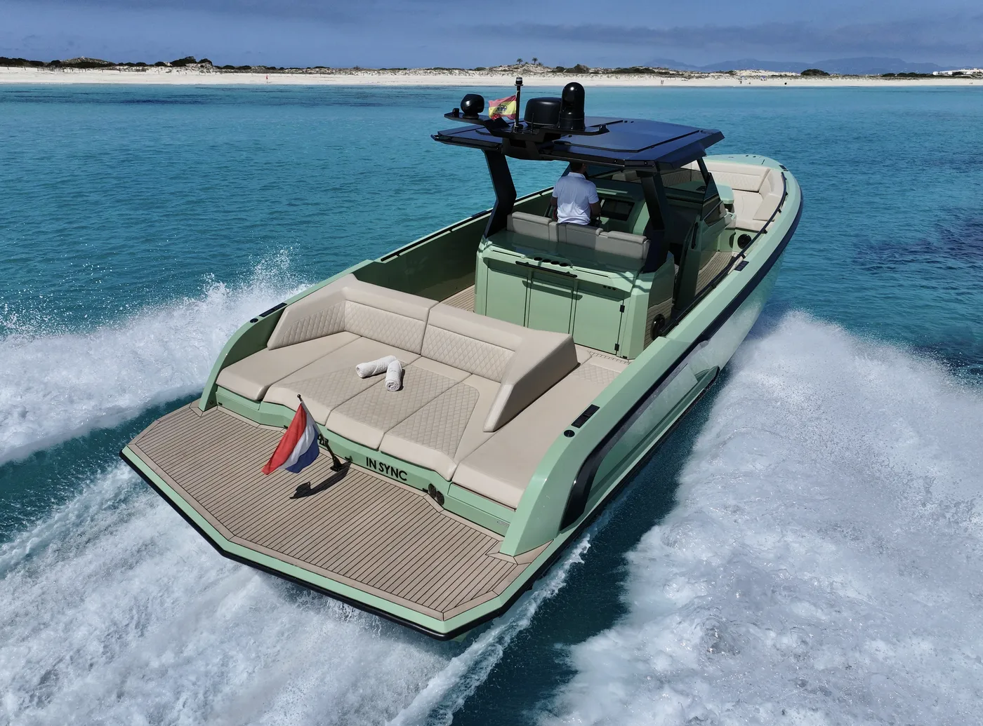 VQ40 · In Sync, private charter Ibiza